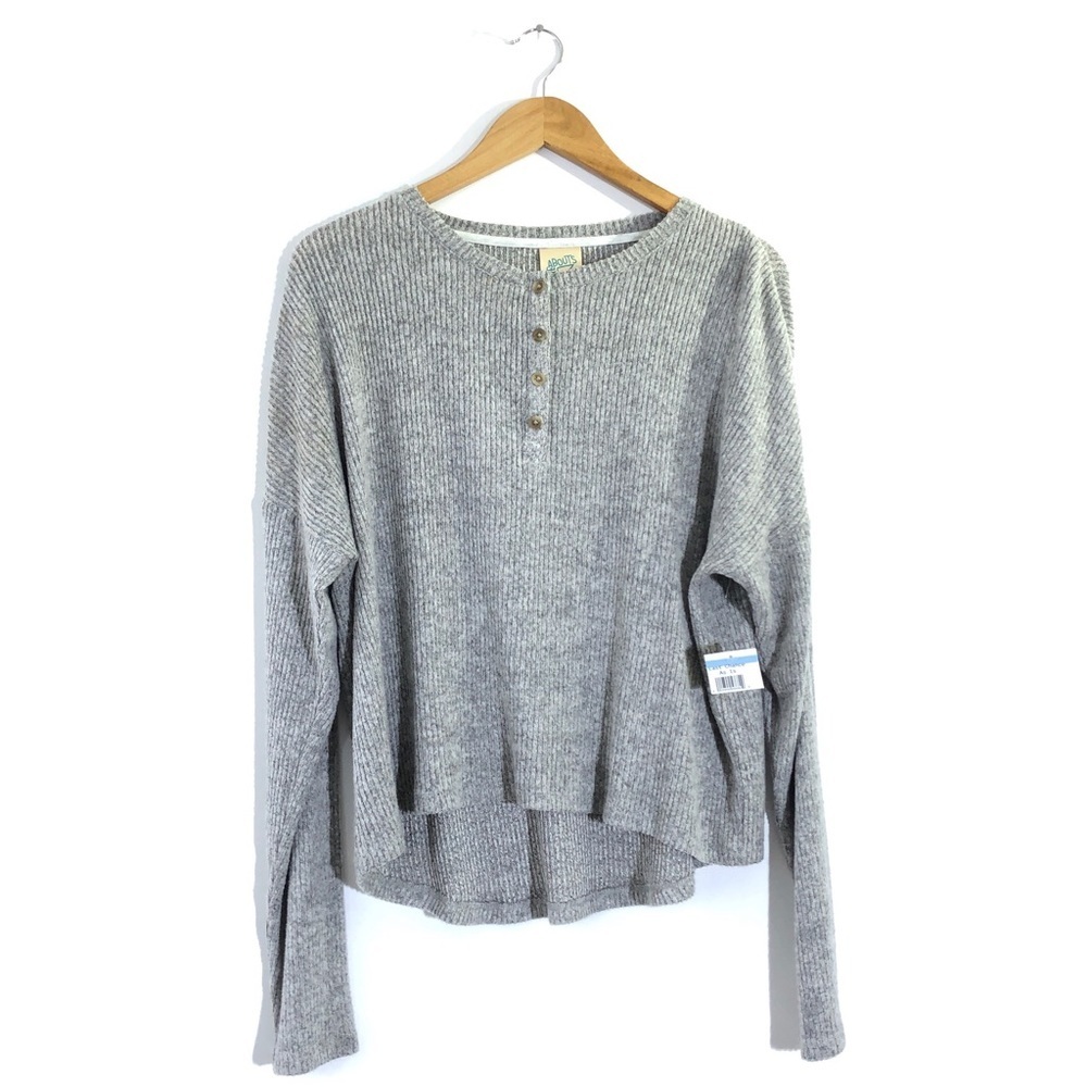 Thereabouts Women’s Plus Gray Fuzzy Ribbed Long Sleeve Hi Low Tunic Top 3X